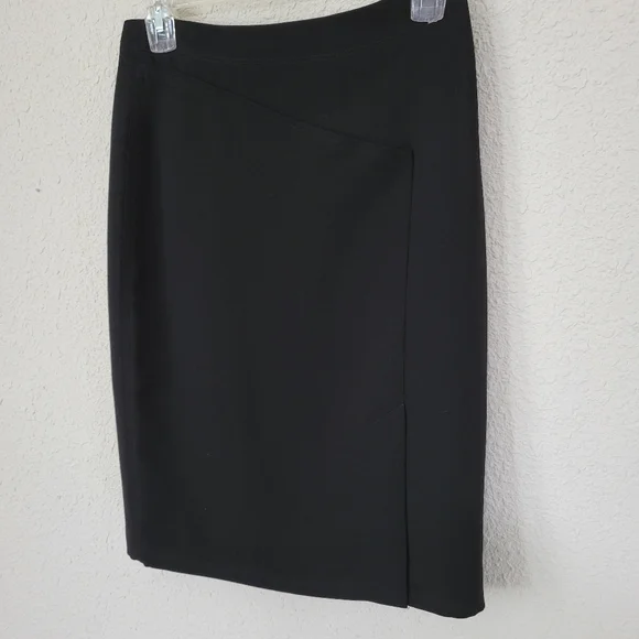NWOT DKNY Knee Length Pencil Skirt - Picture 6 of 14